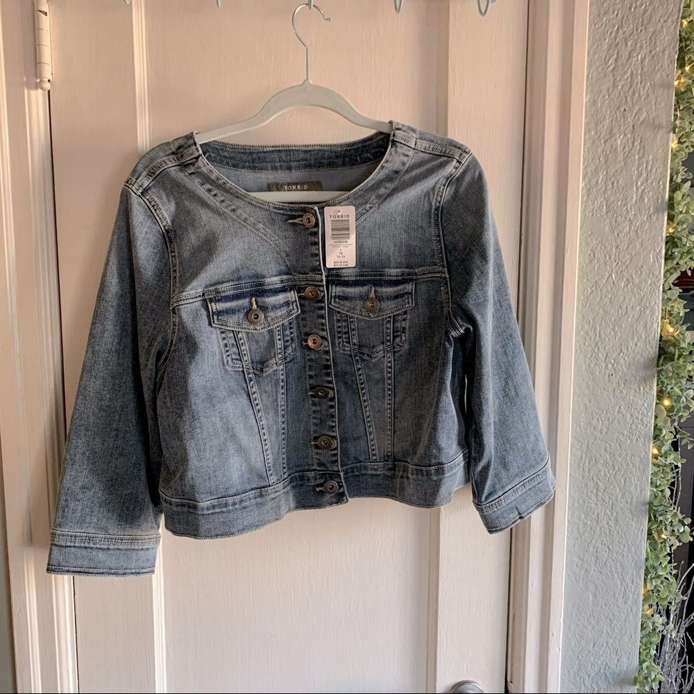 NWT Torrid 1 Cropped Jean Jacket